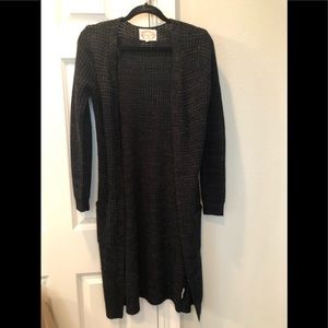 Black sweater duster
